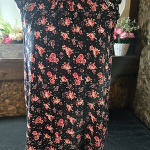 No Boundaries Black Floral Tank Top